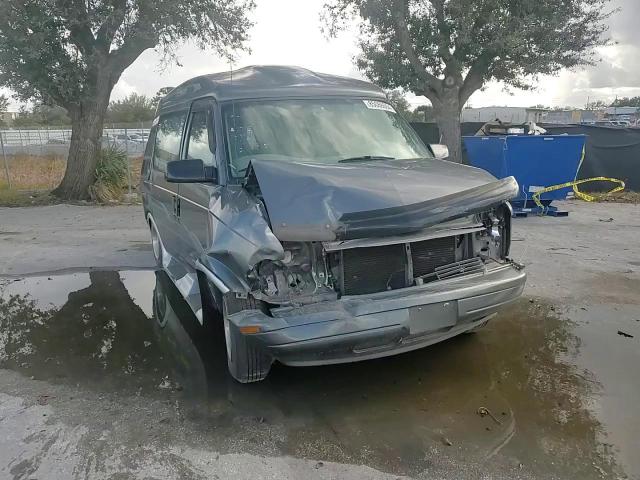2000 Chevrolet Astro - Image 12