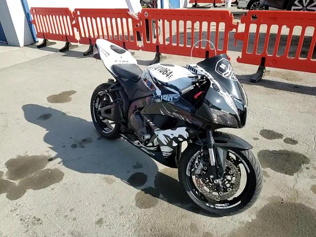 2007 Honda Cbr600 Rr VIN: JH2PC40067M009423 Lot: 83701064