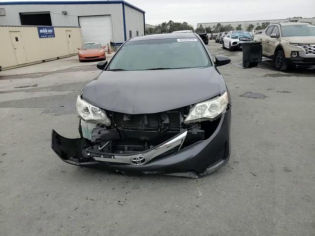 2013 Toyota Camry - Image 13