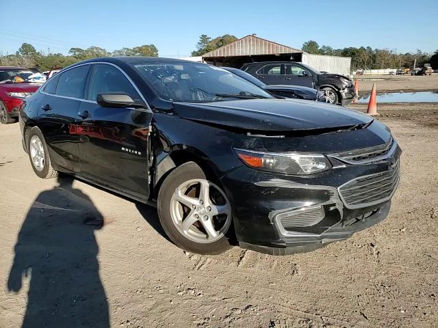 2017 Chevrolet Malibu - Image 11