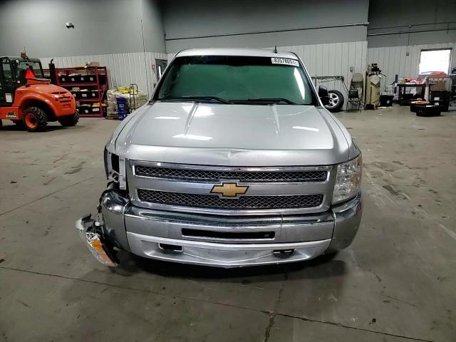 2012 Chevrolet Silverado - Image 11