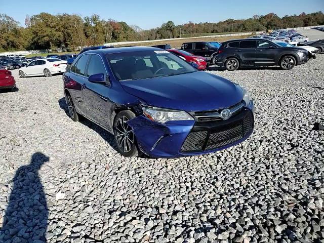 2015 Toyota Camry - Image 13