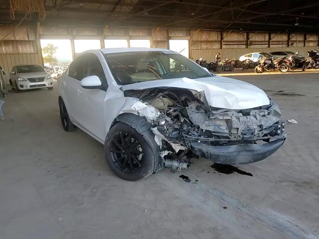 2012 Mazda 3 - Image 10