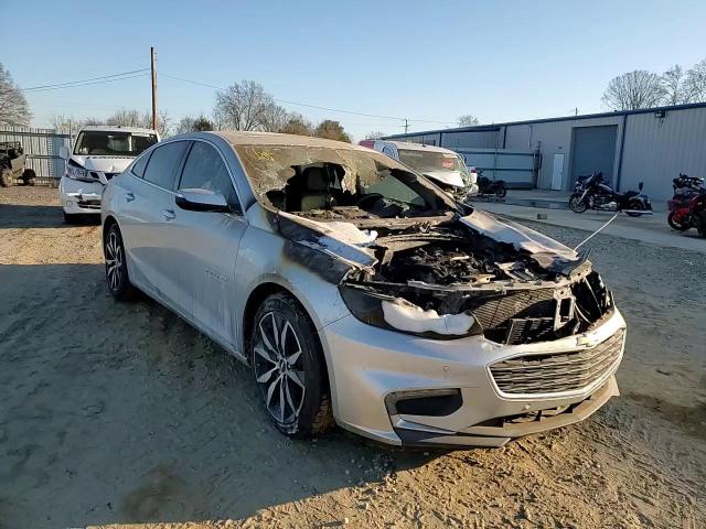 2018 Chevrolet Malibu - Image 11
