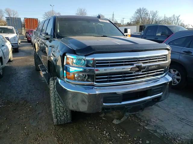 2016 Chevrolet Silverado - Image 10
