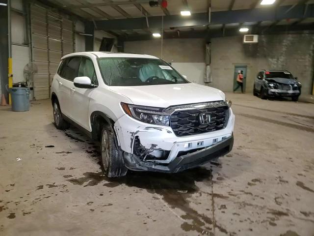 2024 Honda Passport - Image 12