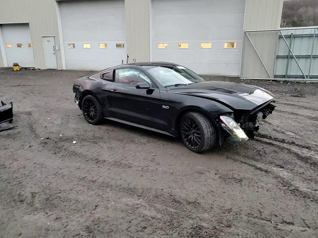 2018 Ford Mustang - Image 13