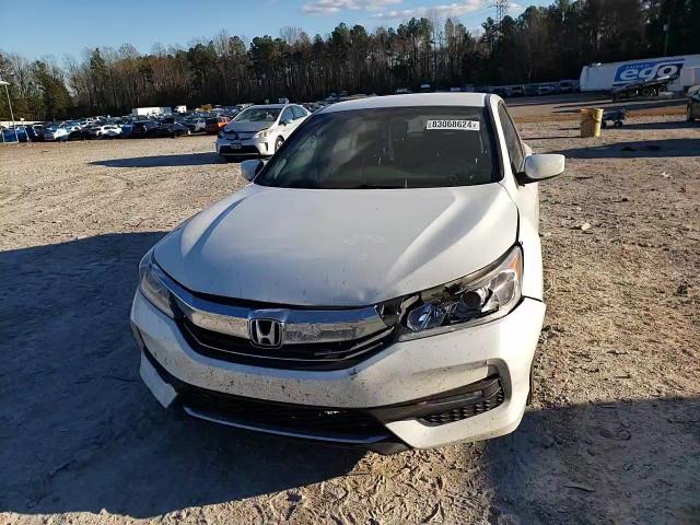 2017 Honda Accord - Image 10