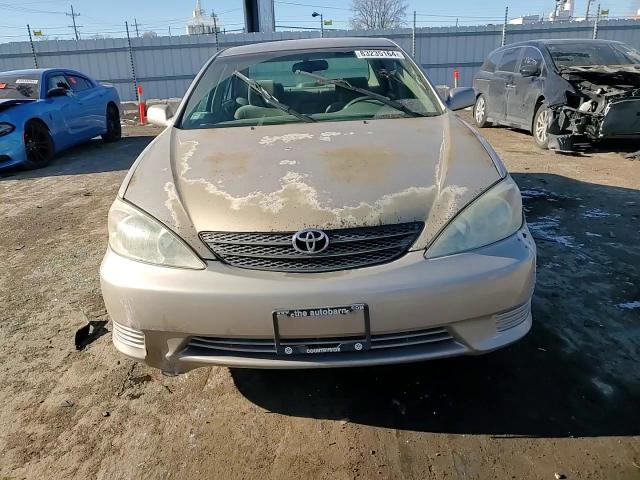 2002 Toyota Camry - Image 10
