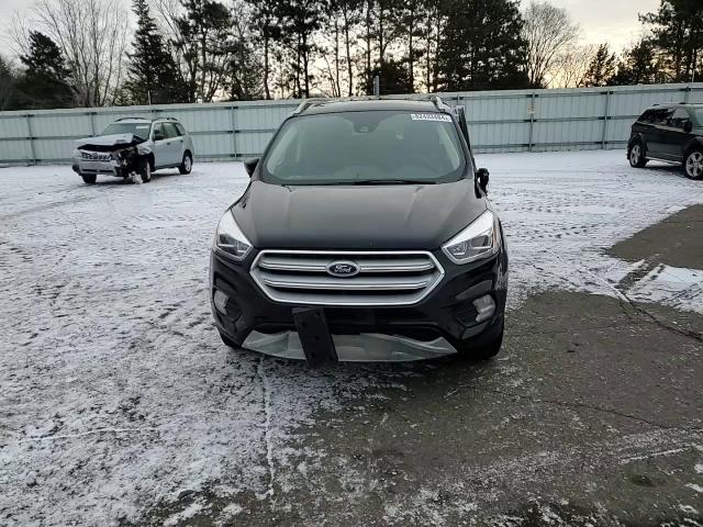 2019 Ford Escape - Image 12