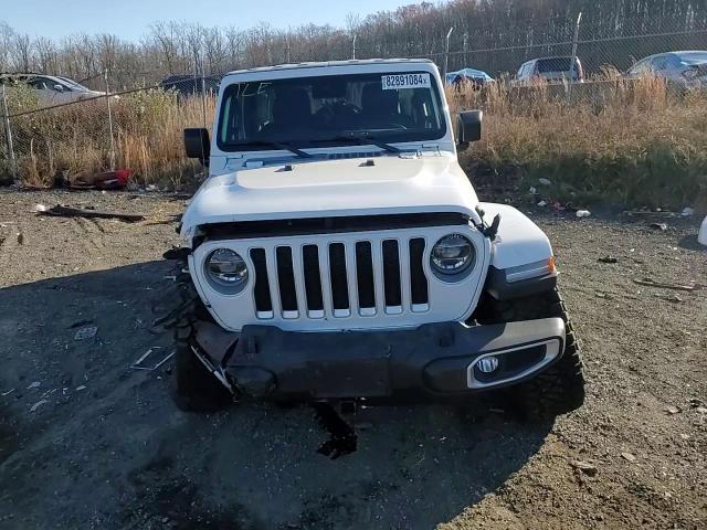 2020 Jeep Wrangler - Image 11