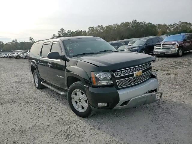 2013 Chevrolet Suburban - Image 12