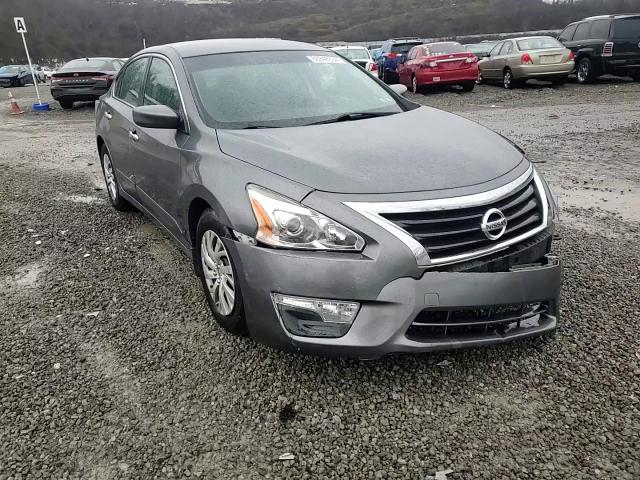 2015 Nissan Altima - Image 14