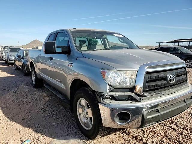 2011 Toyota Tundra - Image 11