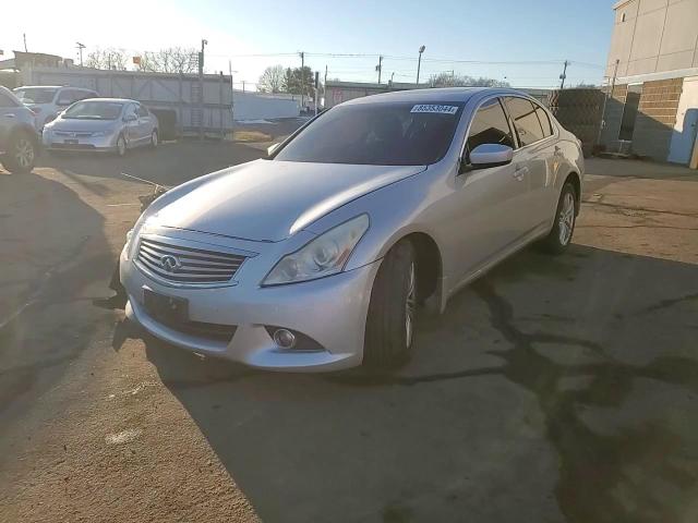 2012 Infiniti G - Image 13