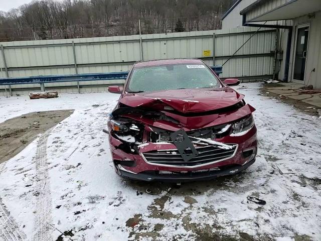 2017 Chevrolet Malibu - Image 13