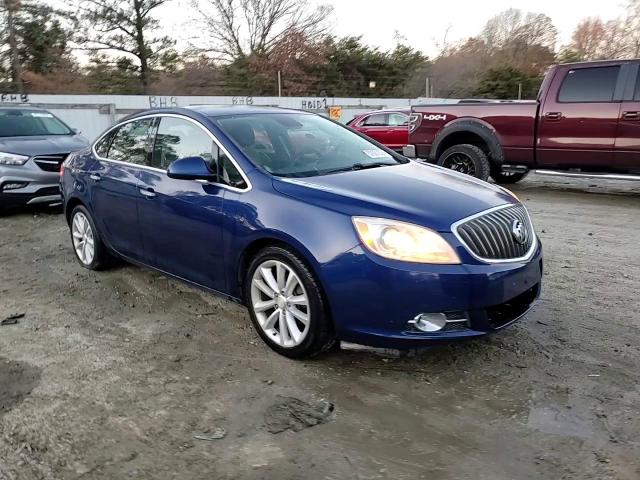 2013 Buick Verano - Image 13