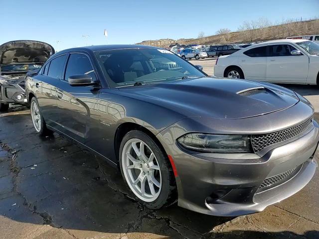 2021 Dodge Charger - Image 13