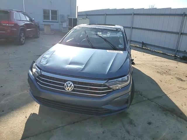 2021 Volkswagen Jetta - Image 11