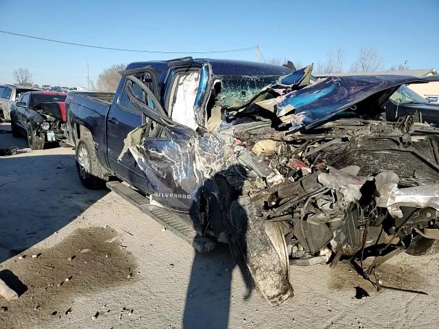 2016 Chevrolet Silverado - Image 10