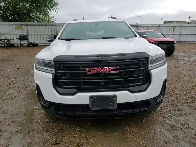 2021 GMC Acadia - Image 11