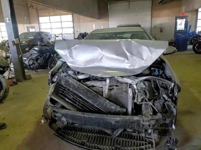 2015 Toyota Corolla - Image 11