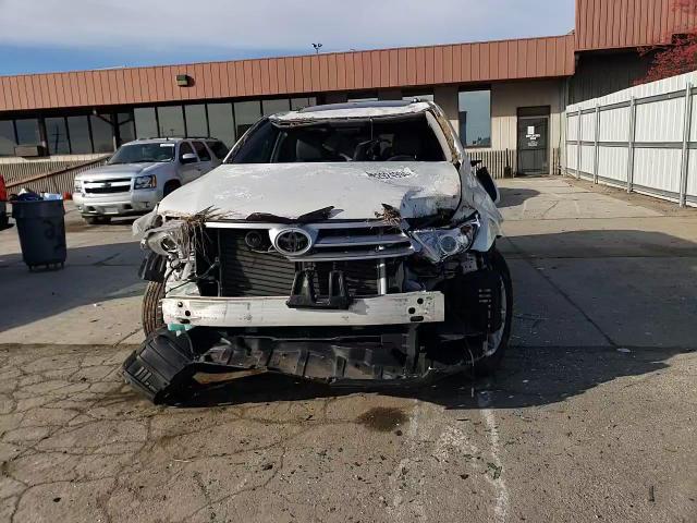 2013 Toyota Highlander - Image 12