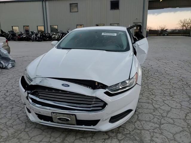 2016 Ford Fusion - Image 11