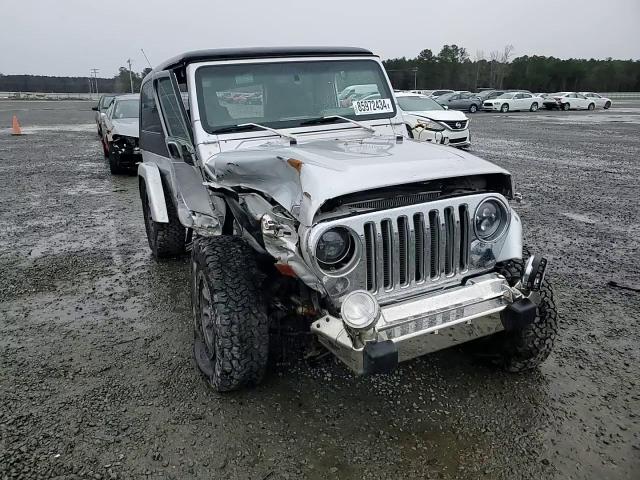 2006 Jeep Wrangler - Image 11