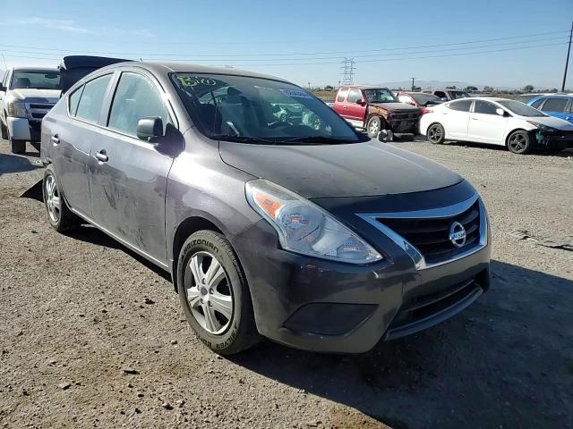 2015 Nissan Versa - Image 11