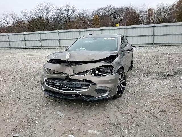 2017 Chevrolet Malibu - Image 10