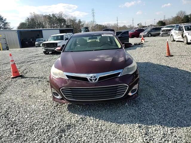 2015 Toyota Avalon - Image 10