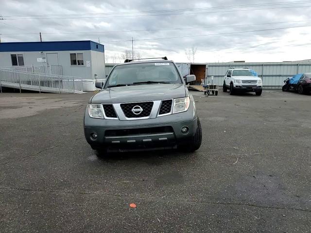 2005 Nissan Pathfinder Le VIN: 5N1AR18W15C735886 Lot: 83457144