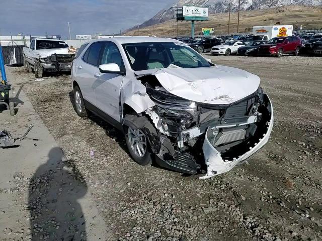2022 Chevrolet Equinox - Image 11