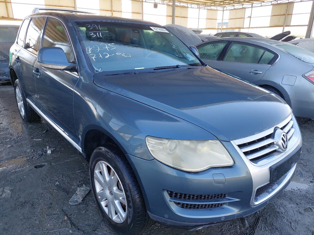 2008 VOLKSWAGEN TOUAREG