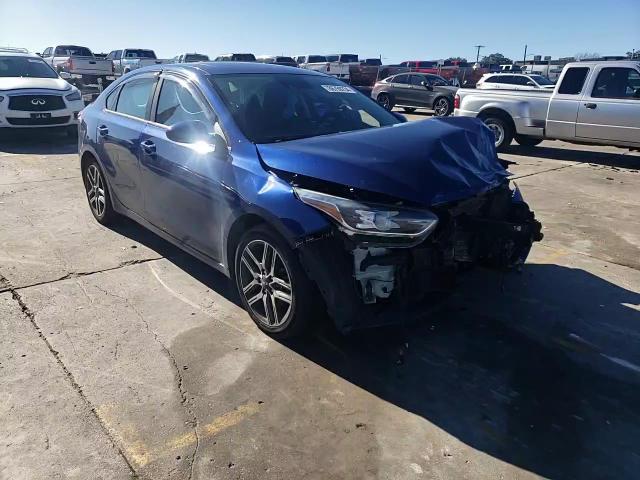 2019 Kia Forte - Image 11