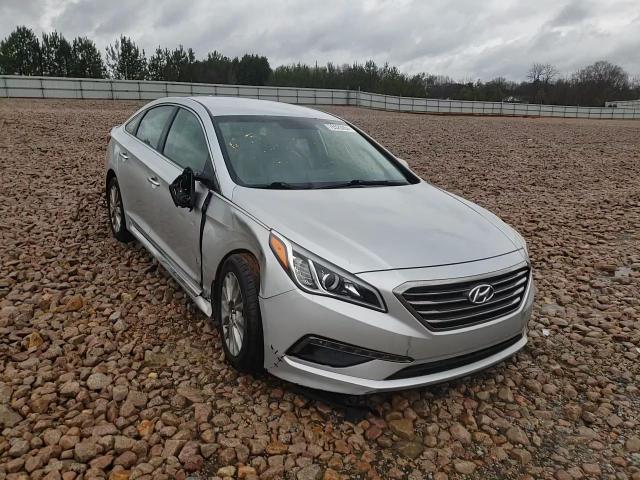 2015 Hyundai Sonata - Image 11