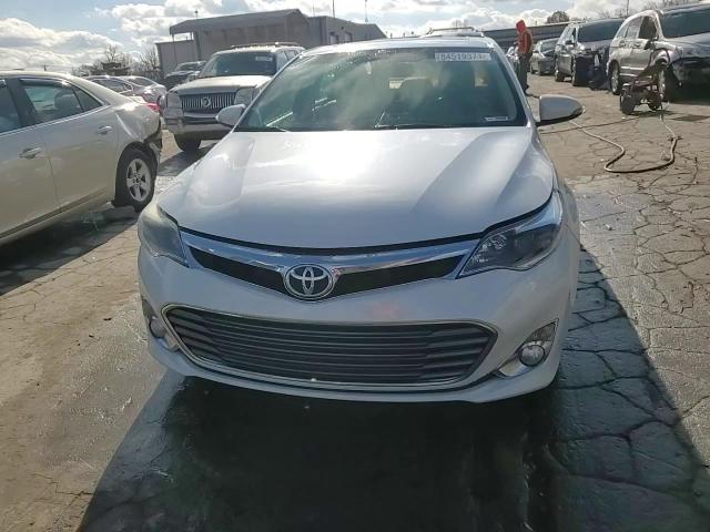 2013 Toyota Avalon - Image 13
