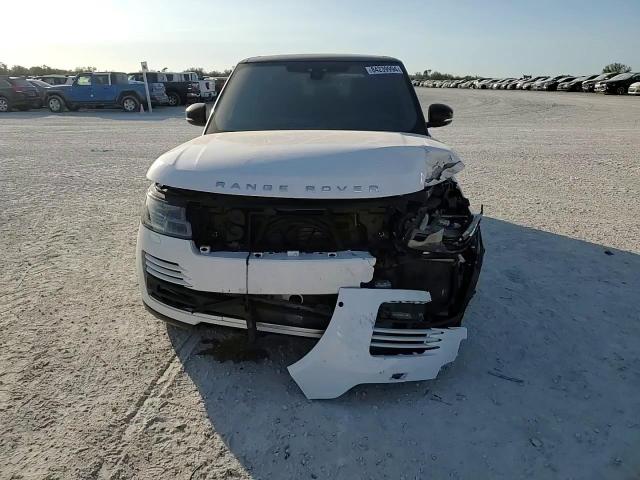 2020 Land Rover Range Rover - Image 11