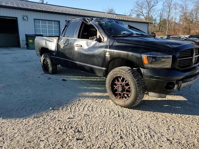 2006 Dodge RAM - Image 11