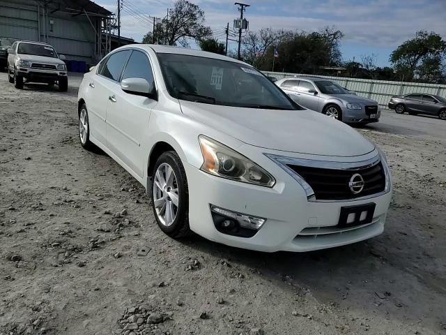 2015 Nissan Altima 2.5 VIN: 1N4AL3AP3FC169659 Lot: 85511704