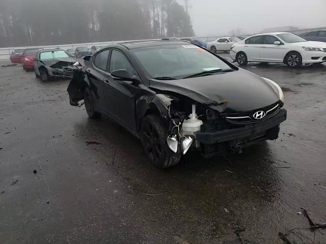 2013 Hyundai Elantra - Image 11