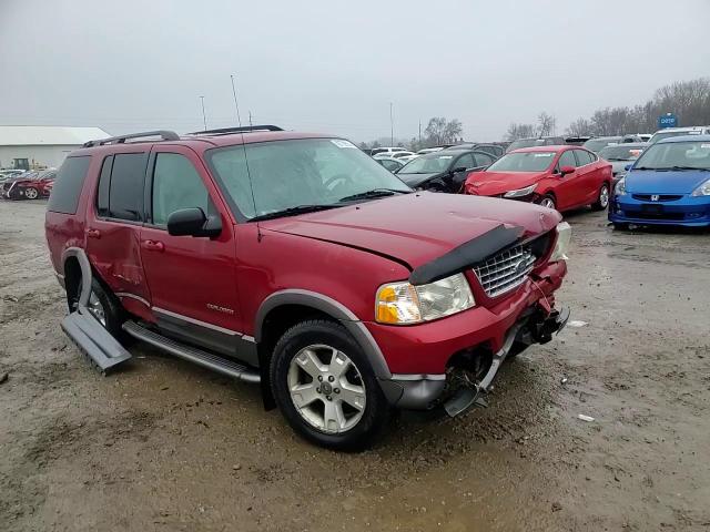 2004 Ford Explorer - Image 11