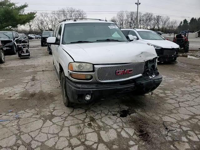 2004 GMC Yukon - Image 11