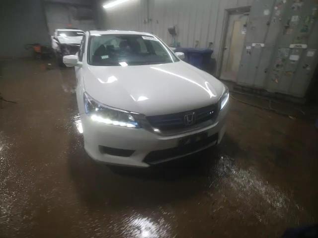 2014 Honda Accord - Image 13