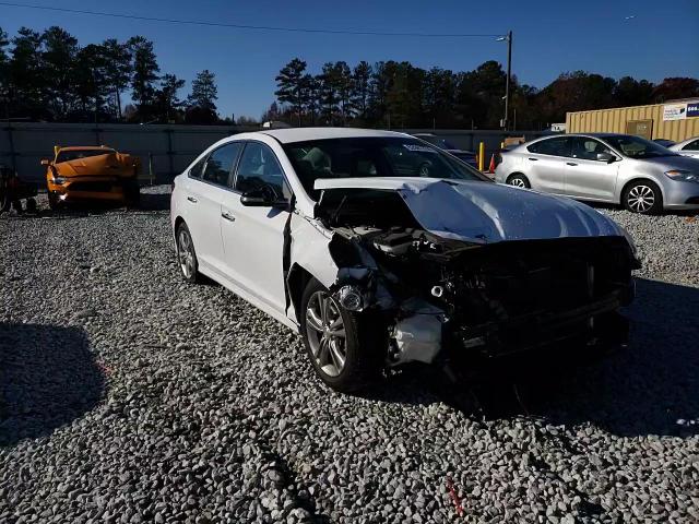 2018 Hyundai Sonata - Image 14