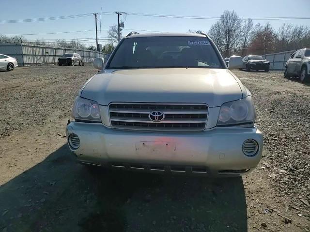 2003 Toyota Highlander - Image 11