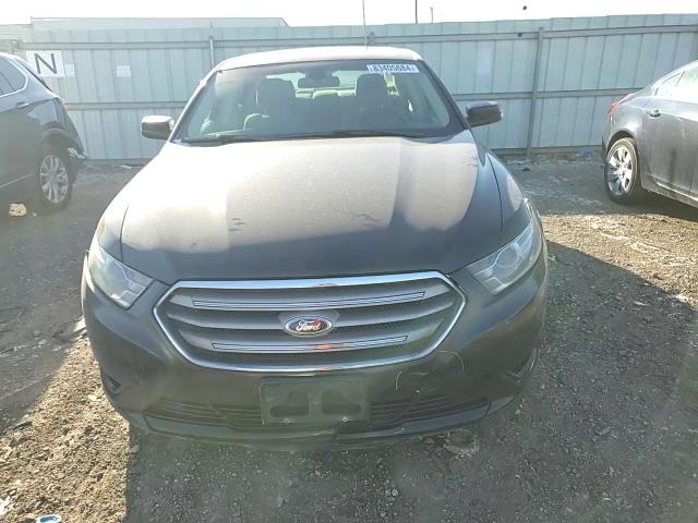 2015 Ford Taurus - Image 13