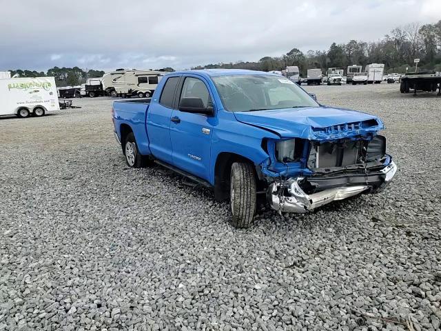 2021 Toyota Tundra - Image 11