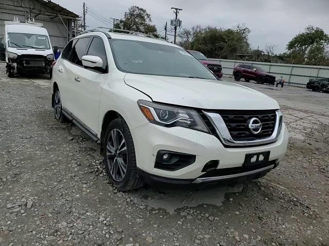 2017 Nissan Pathfinder - Image 11